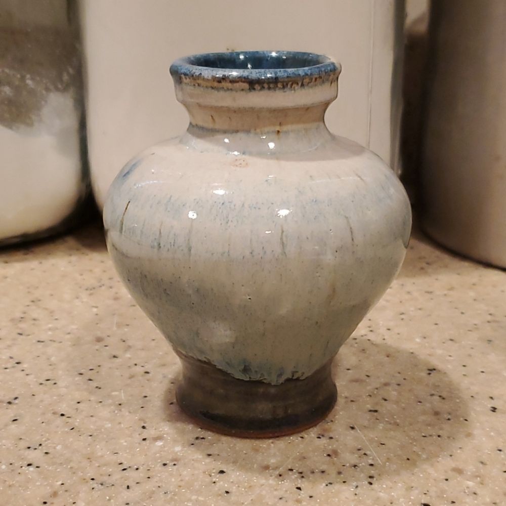Vase Ceramic Small - Picture 3 of 6